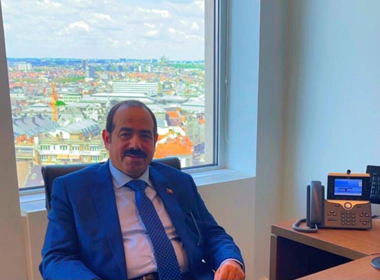 رئيس المنظمة العالمية لحماية الطفل يشيد بتوجيهات الرئيس السيسي لتنظيم استخدام الأطفال للهواتف المحمولة